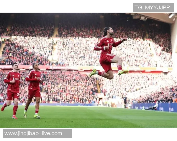 英超热战：利物浦与多特蒙德激战成平局全场精彩瞬间回顾